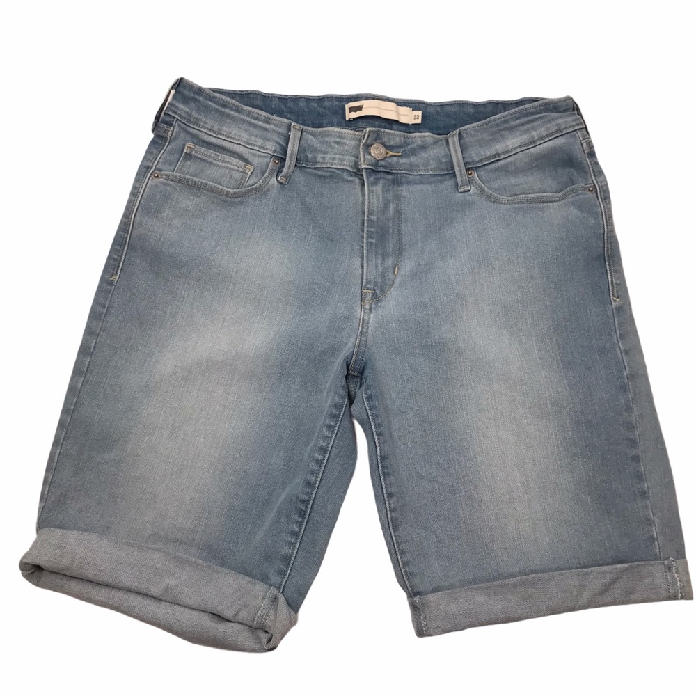 Levi's Bermuda Shorts Size 12 White Tag EUC